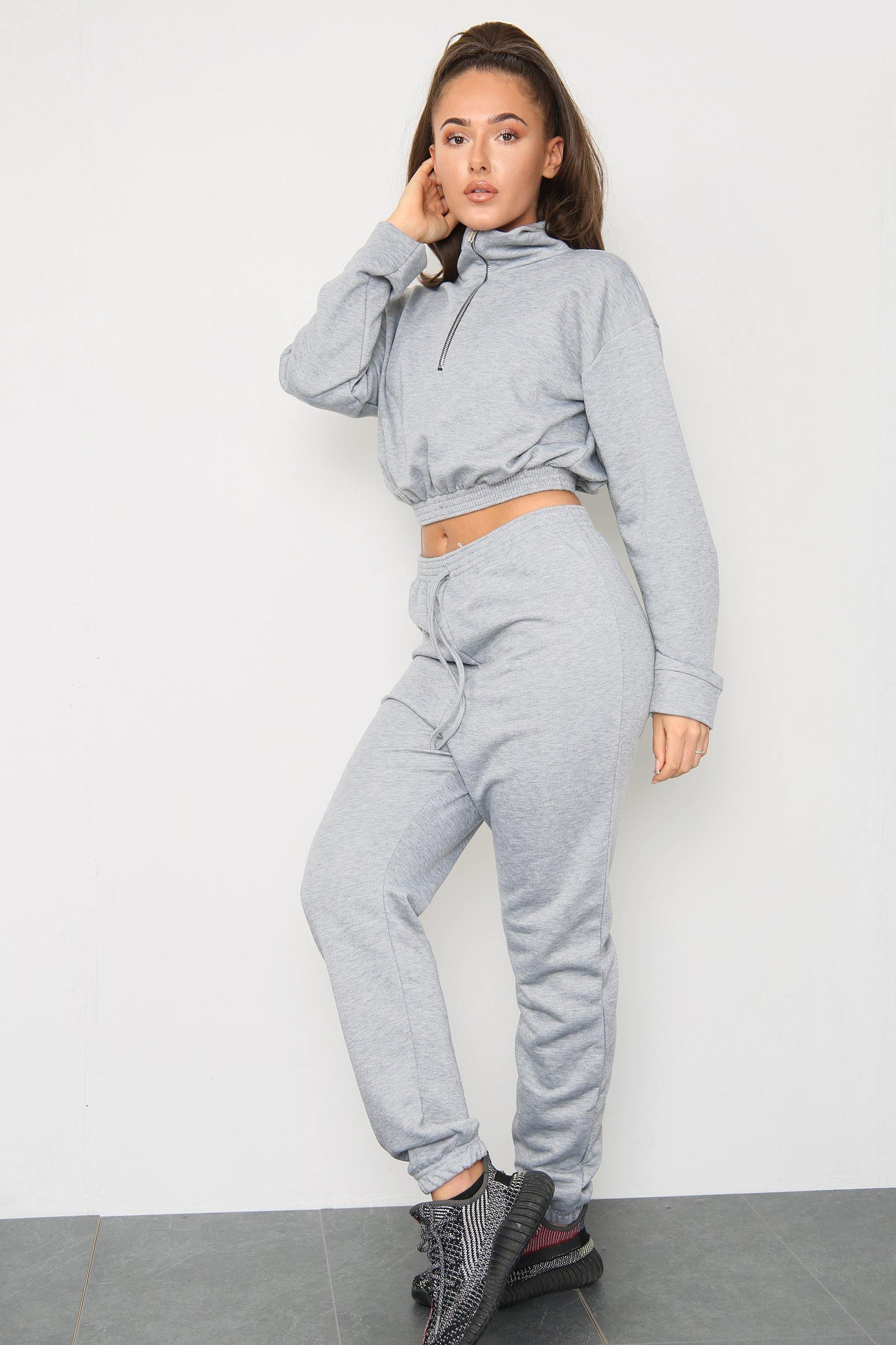 Long Sleeve Zipper Crop Top and Matching Oversized Joggers - Co-ords - Avinci