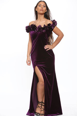 Off Shoulder Ruched Ruffles Maxi Dress - Maxi Dress - Avinci